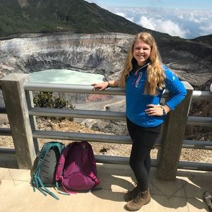 Meet your Posher, Jessica